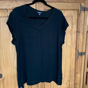 Black Buffalo short sleeve top with detail